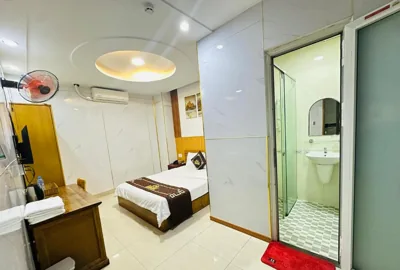 KHÁCH SẠN PHÚ HƯNG – Foto 3